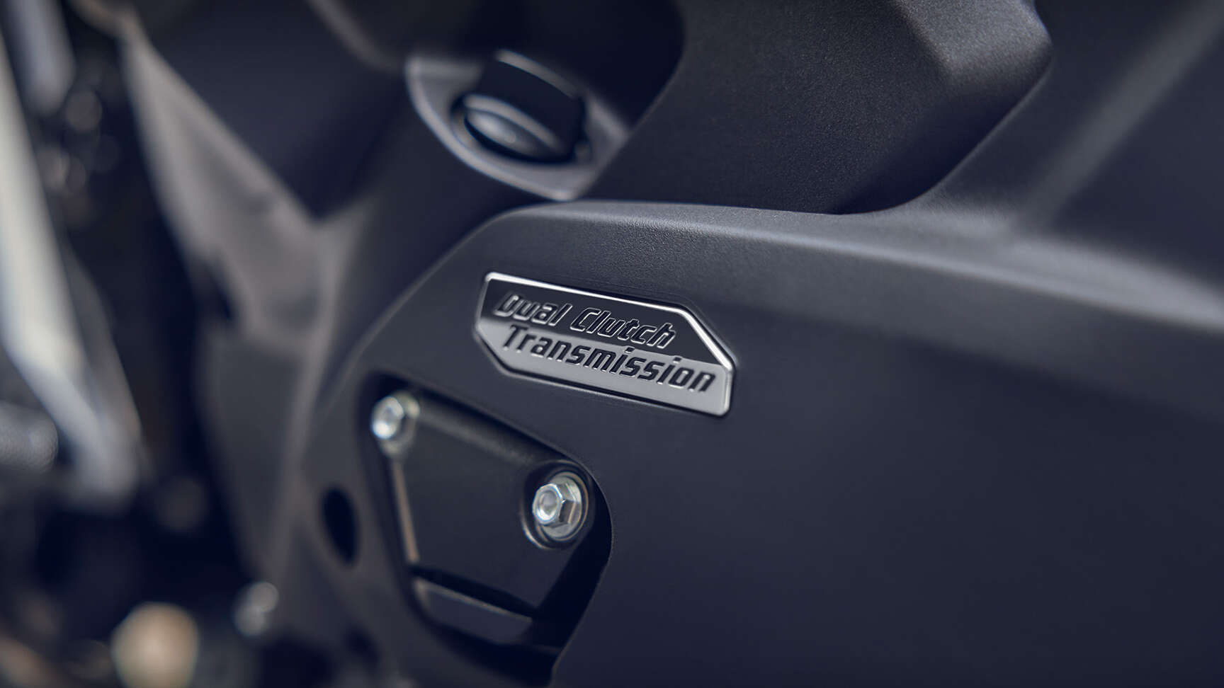 Frissített duplakuplungos sebességváltó (DCT)